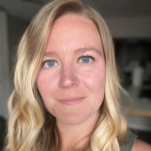 Meet your Posher, Megan